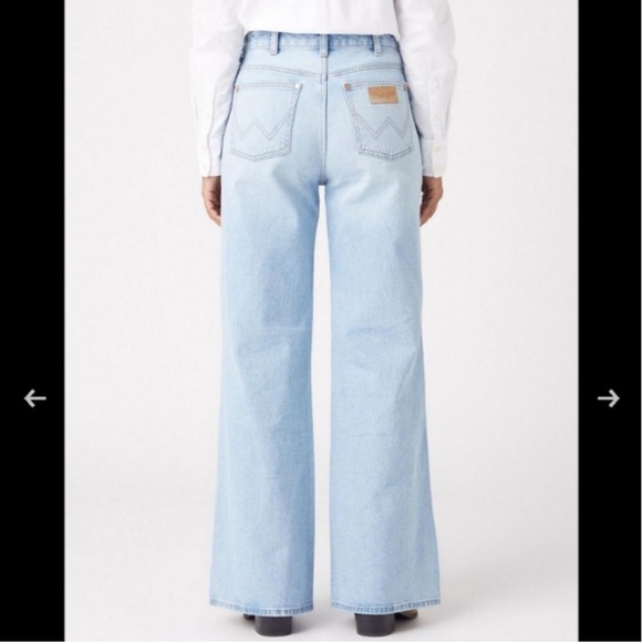 Wrangler Light Blue Flare Jeans - Picture 8 of 13